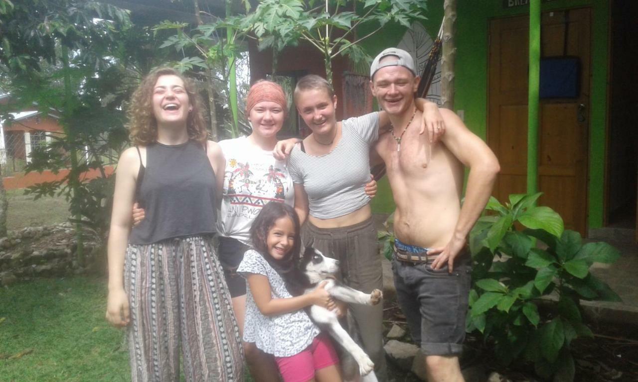 Soursop Hostel Cueta Εξωτερικό φωτογραφία